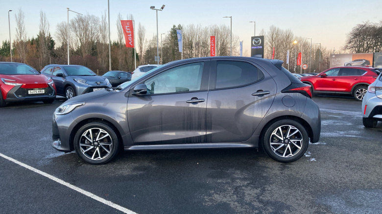 Toyota Yaris 1.5 Hybrid Design 5dr CVT Hybrid Hatchback